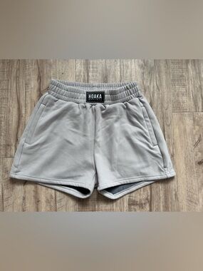 Hoaka Gray Cozy organic cotton velour lined zippered pockets Shorts gym fitness